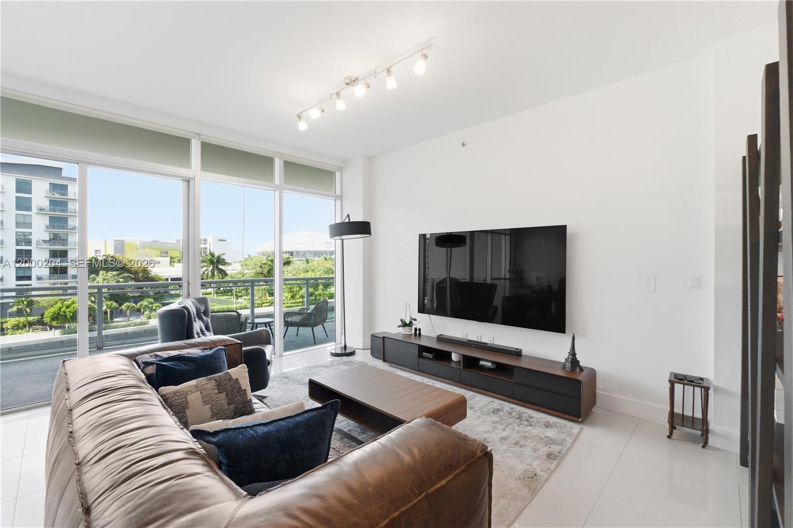 RESIDENCES AT RIVERWALK C - Residential