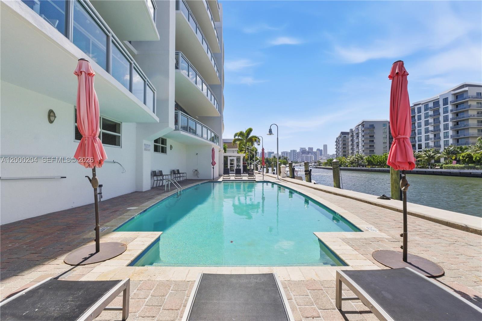 RESIDENCES AT RIVERWALK C - Residential