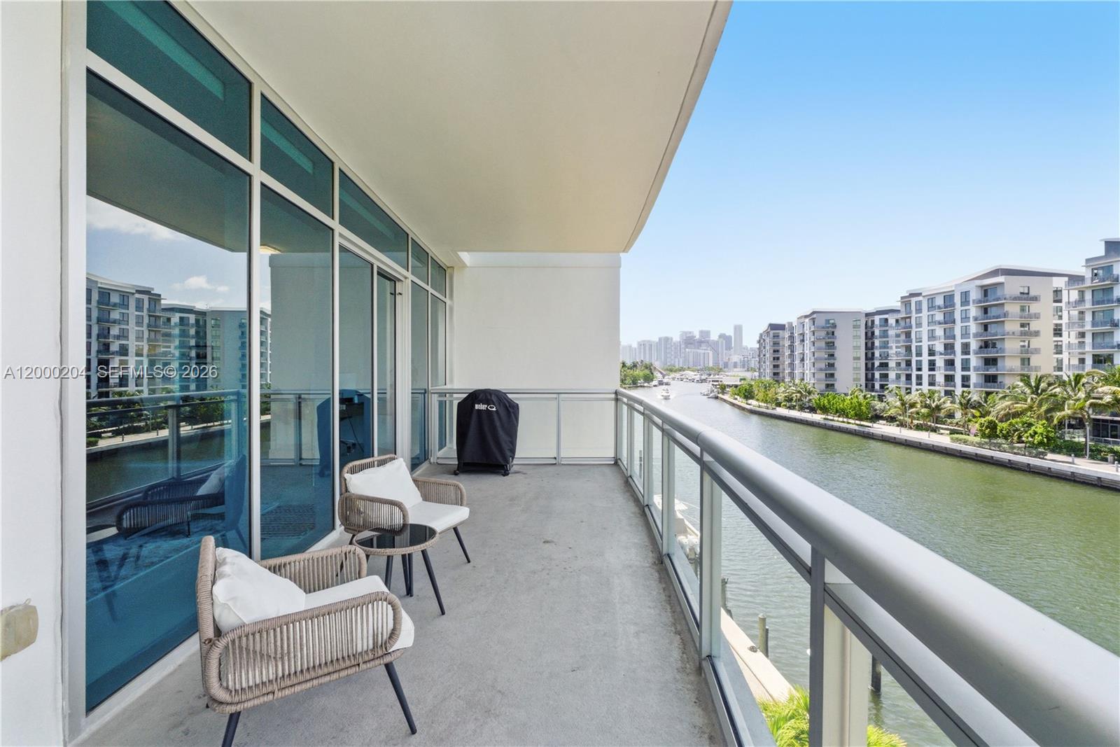 RESIDENCES AT RIVERWALK C - Residential