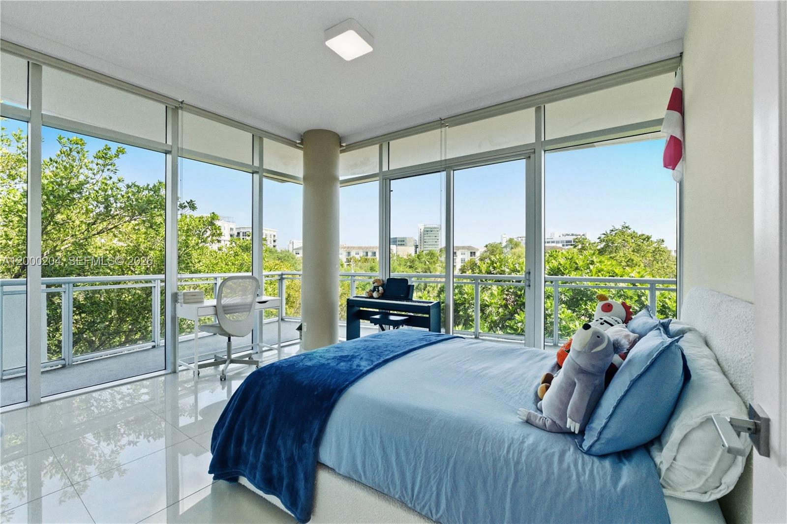 RESIDENCES AT RIVERWALK C - Residential