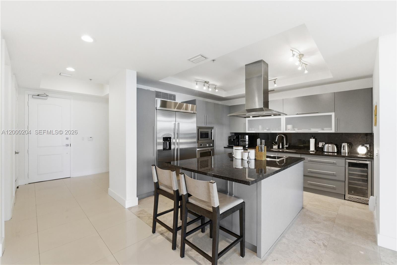 RESIDENCES AT RIVERWALK C - Residential