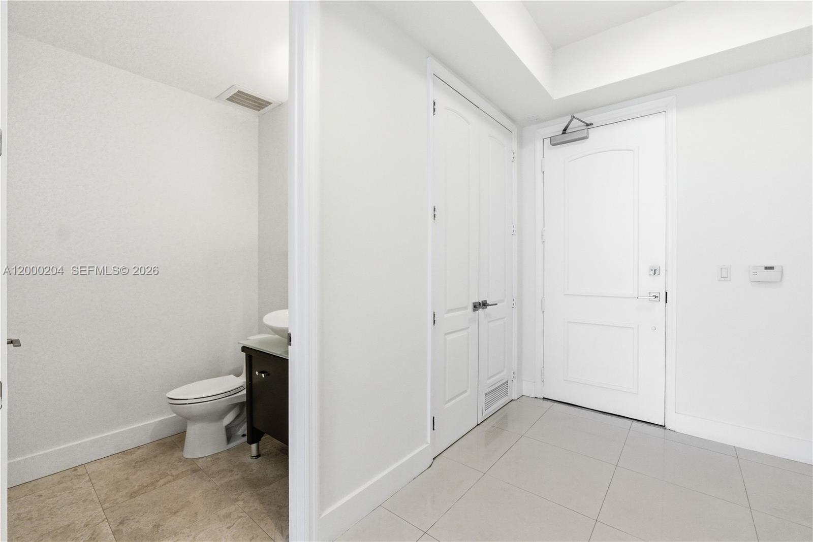 RESIDENCES AT RIVERWALK C - Residential