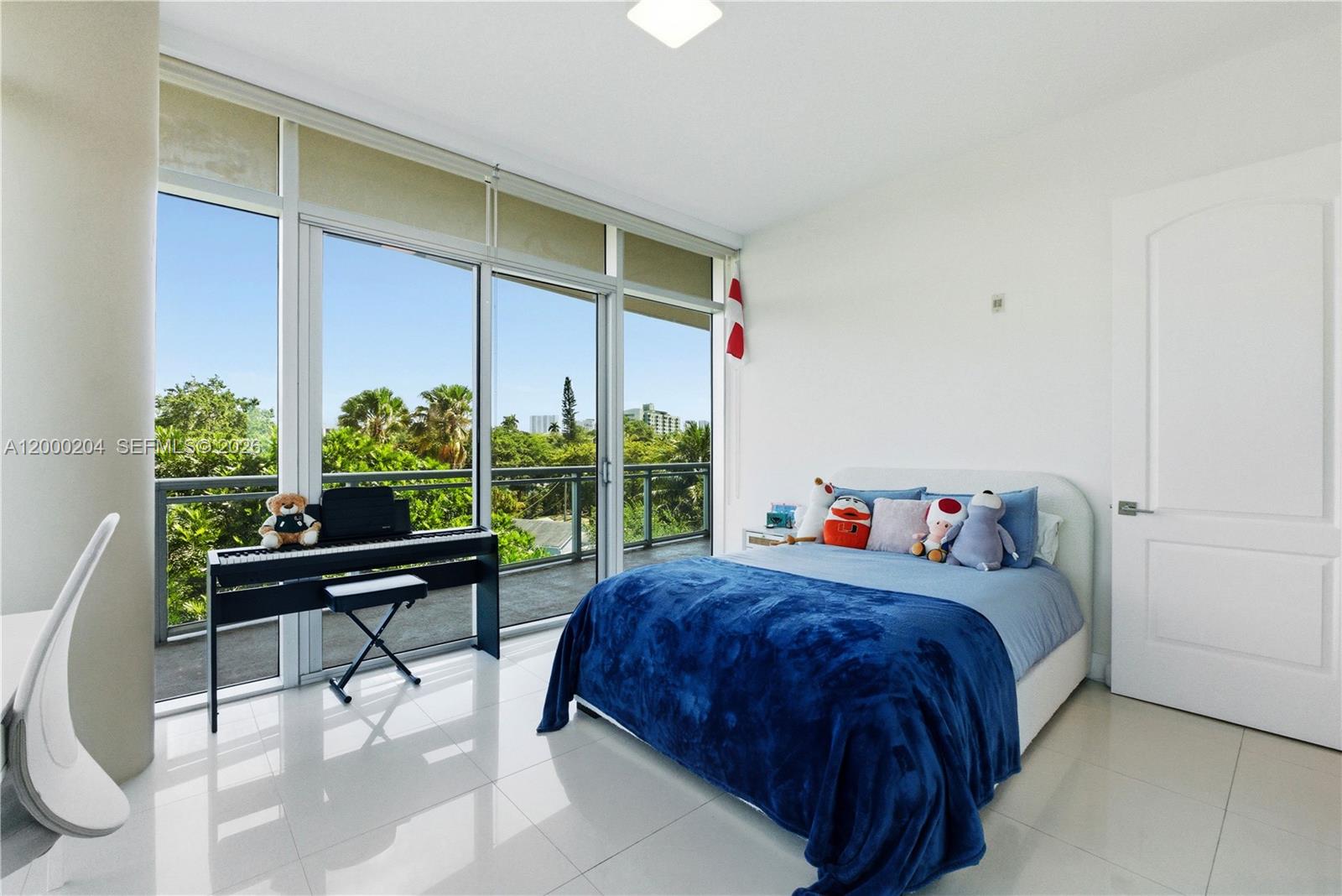 RESIDENCES AT RIVERWALK C - Residential