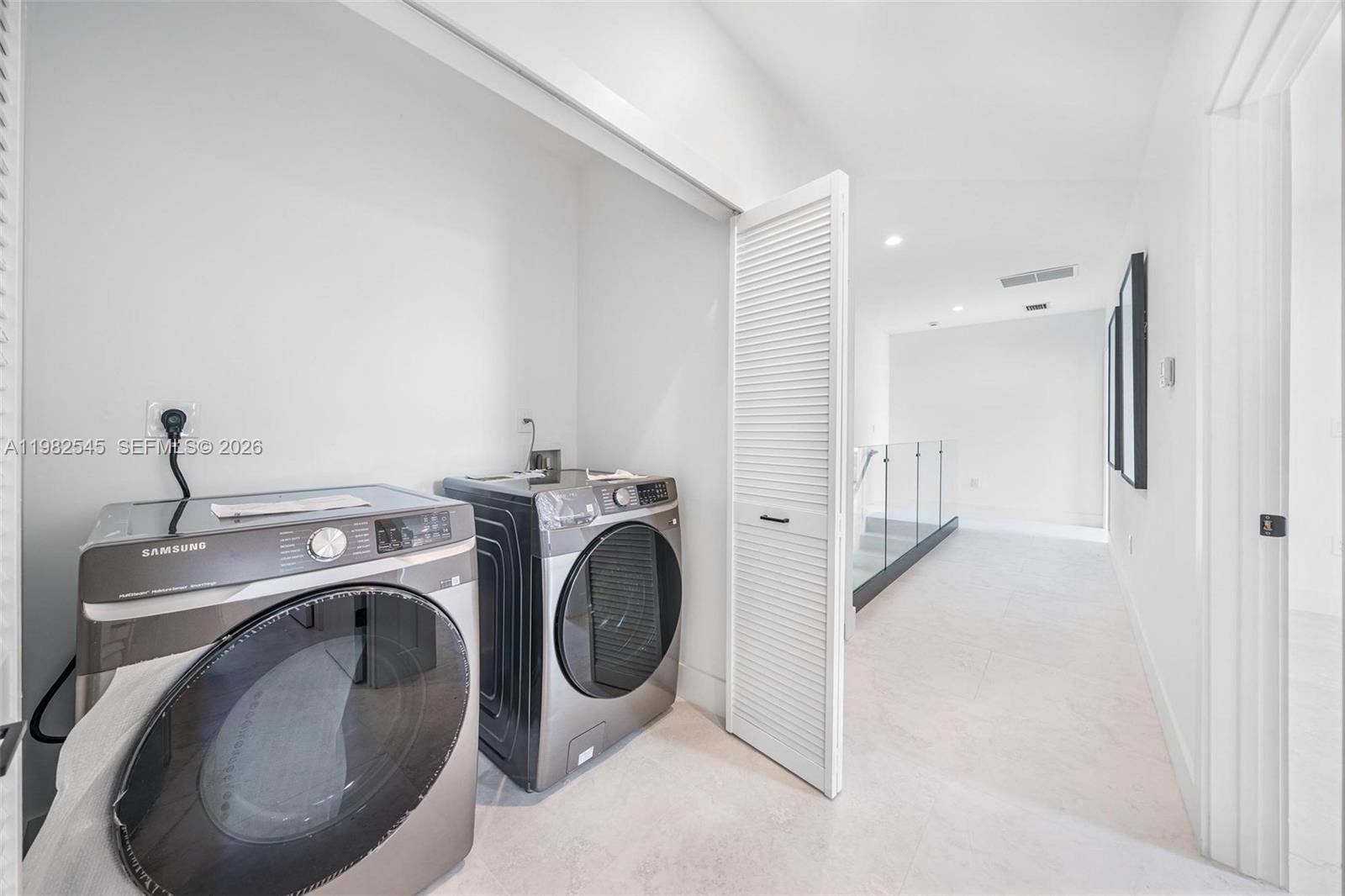 MILLERDALE - Residential Lease