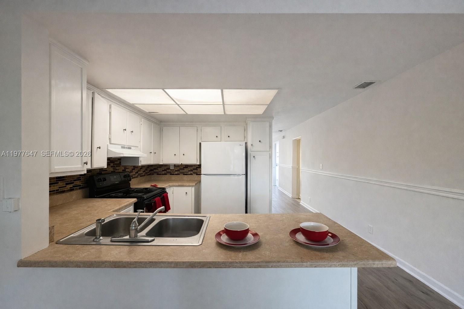 F & D SUB - Residential Lease