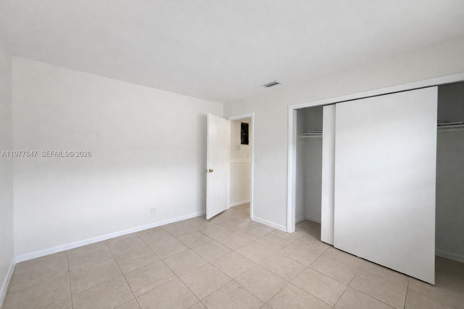 F & D SUB - Residential Lease