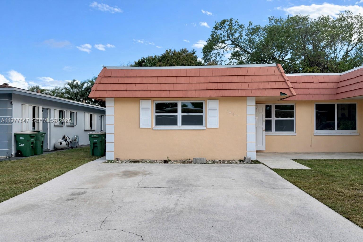 F & D SUB - Residential Lease
