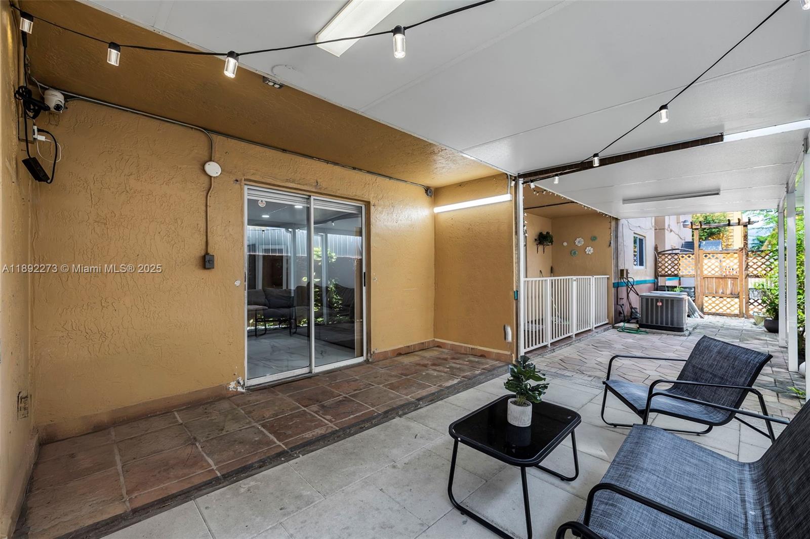 POINCIANA WEST NO 2 CONDO - Residential
