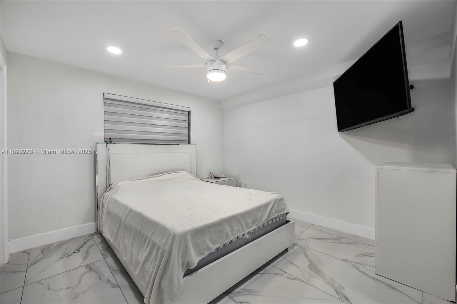 POINCIANA WEST NO 2 CONDO - Residential