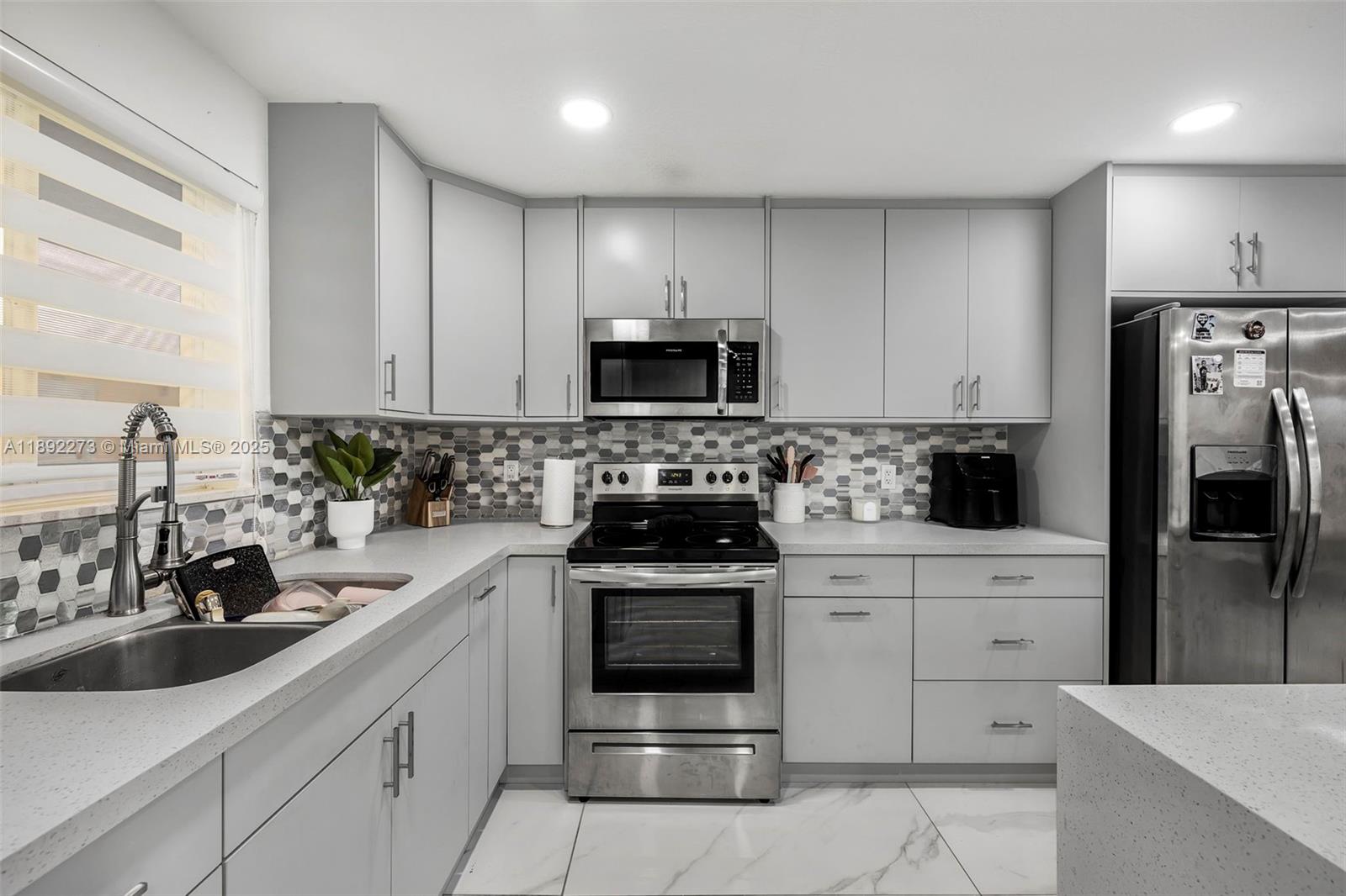 POINCIANA WEST NO 2 CONDO - Residential
