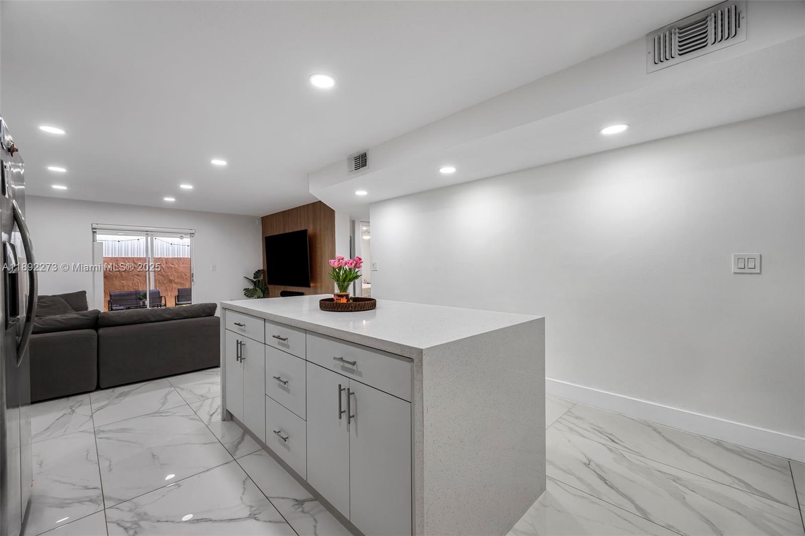 POINCIANA WEST NO 2 CONDO - Residential
