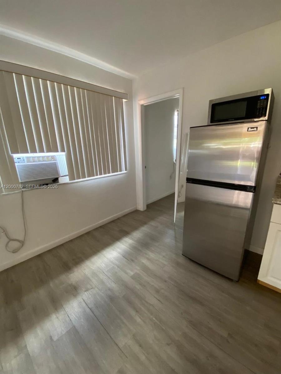 CORAL TERR SEC 1 - Residential Lease