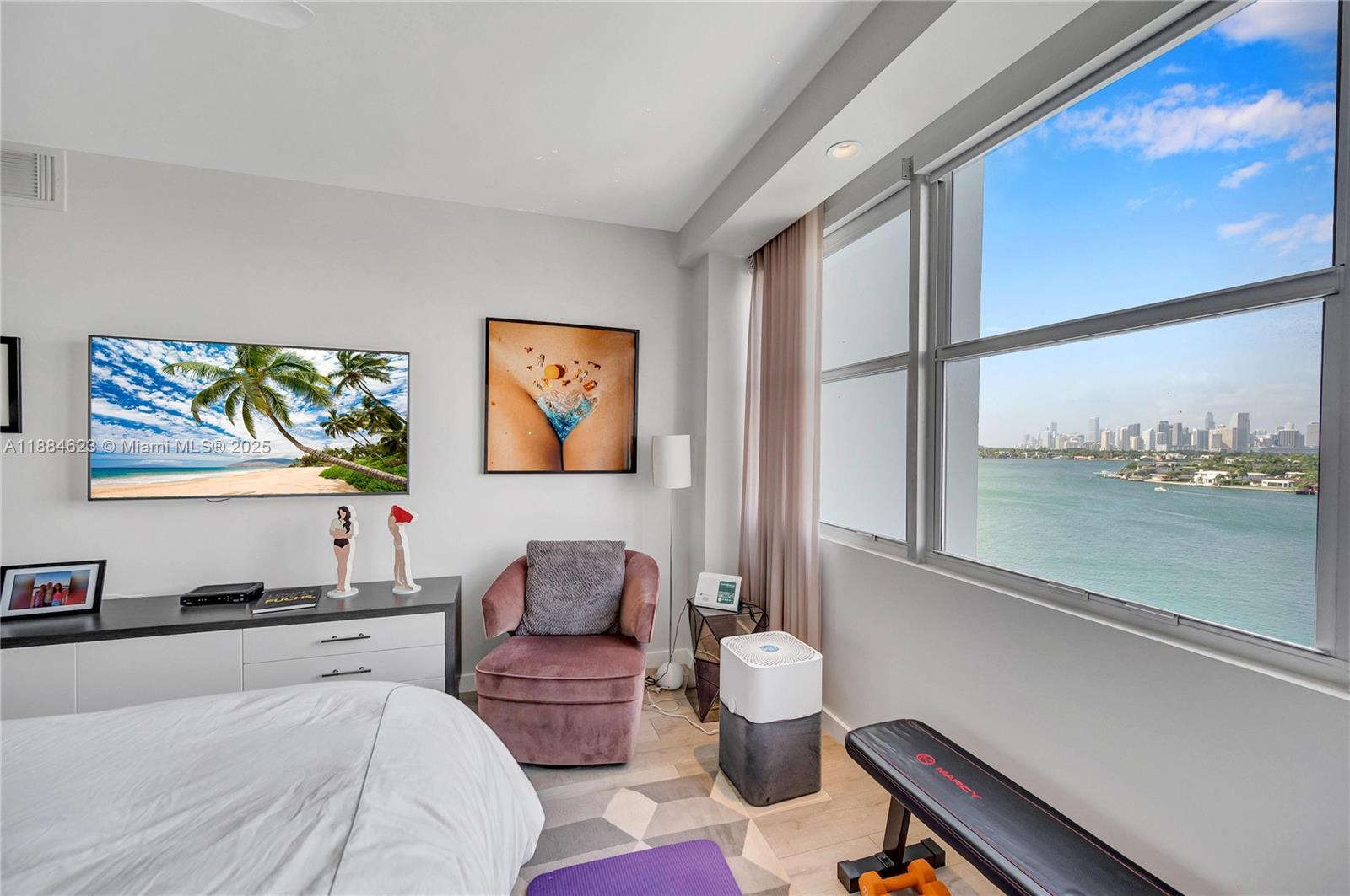 BELLE ISLE - Residential