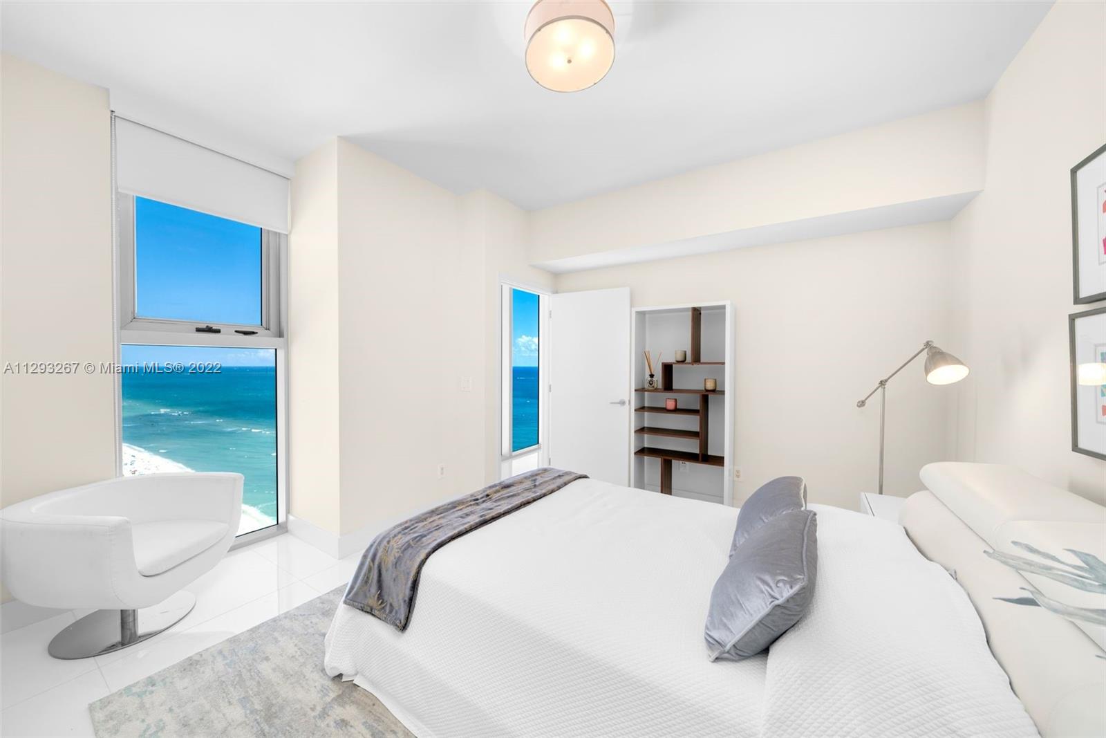 NORTH CARILLON BEACH COND - Residential