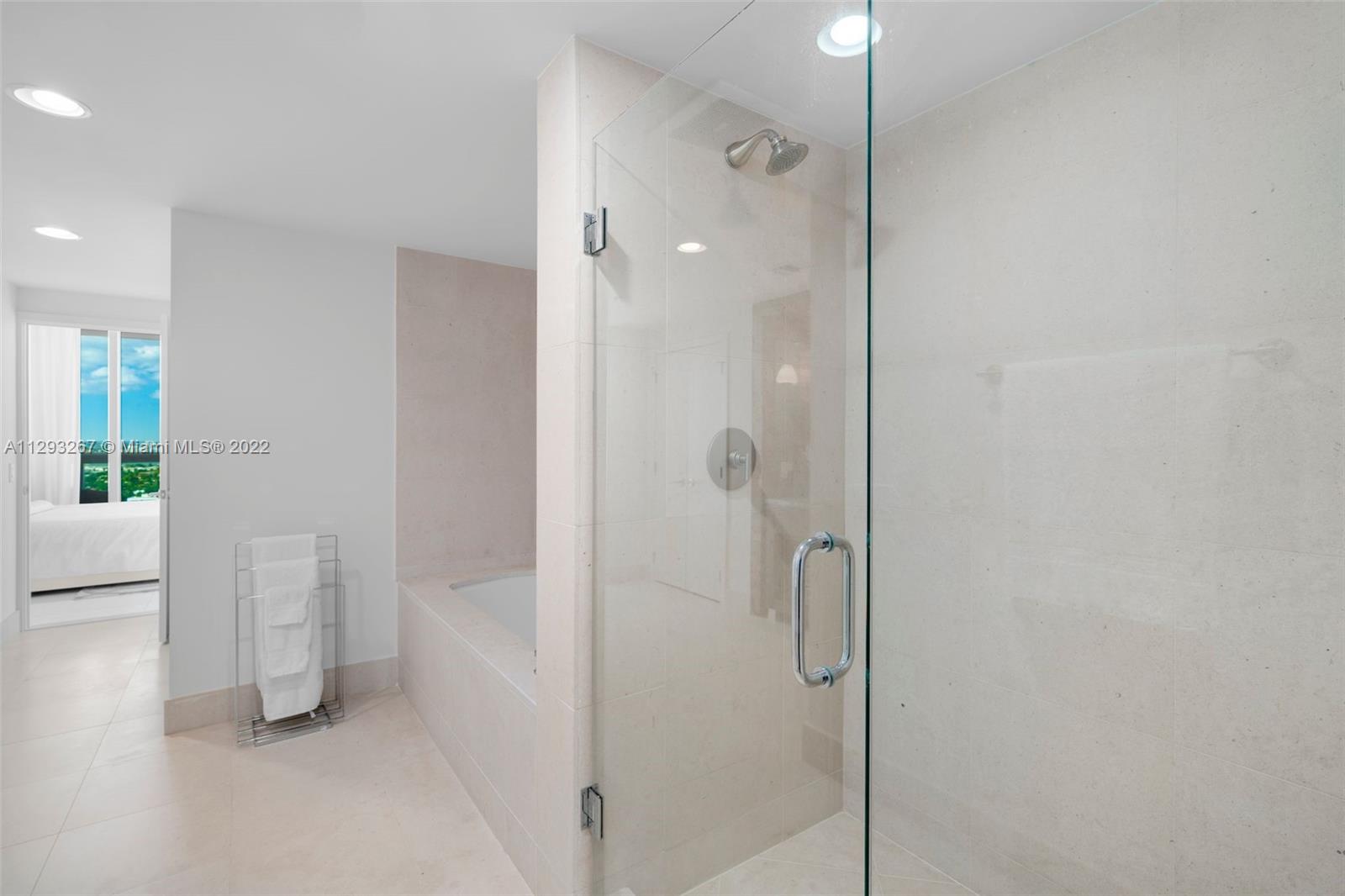 NORTH CARILLON BEACH COND - Residential