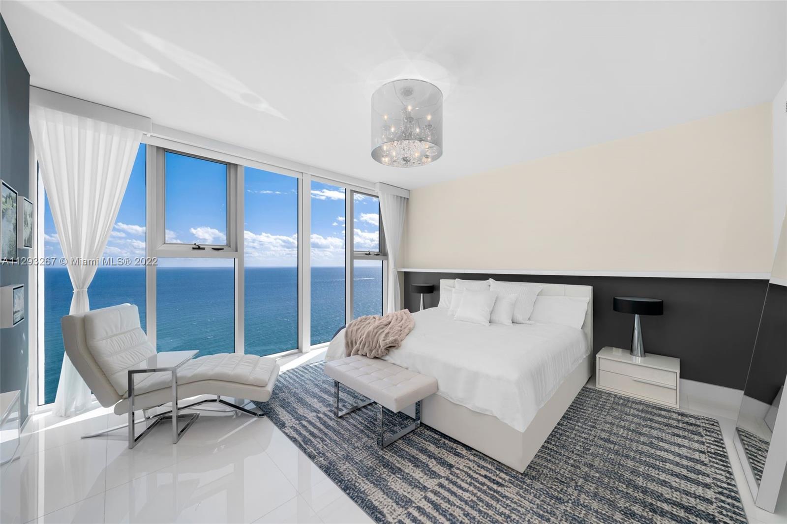 NORTH CARILLON BEACH COND - Residential