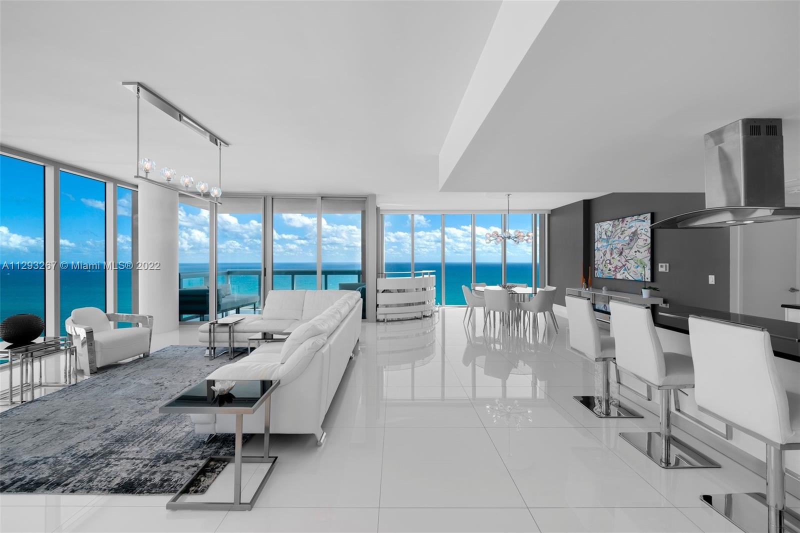 NORTH CARILLON BEACH COND - Residential