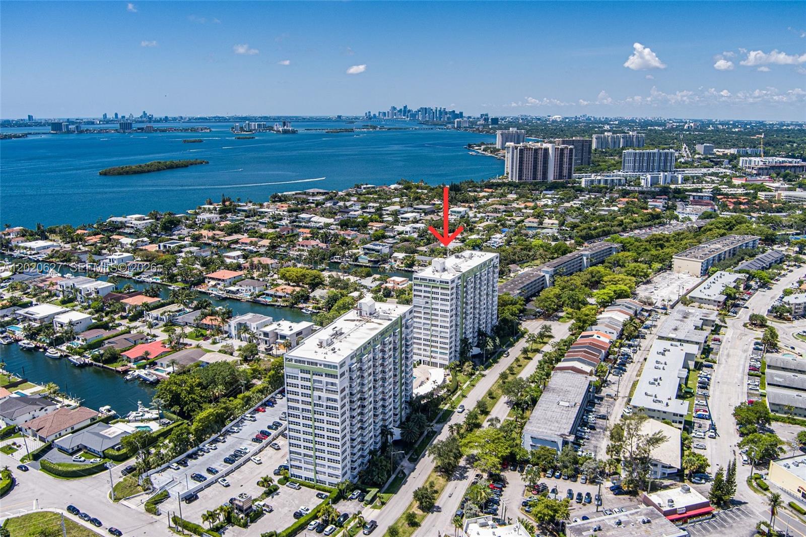 BAYVIEW TOWERS CONDO SOUT - Residential