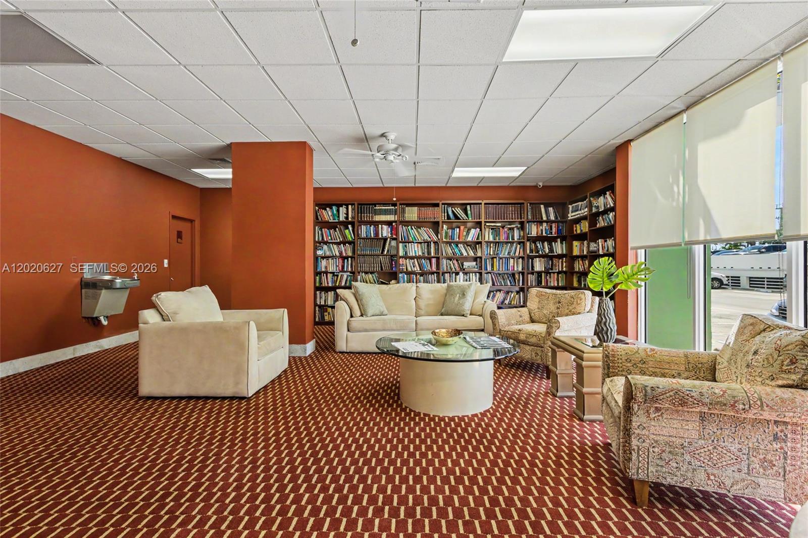 BAYVIEW TOWERS CONDO SOUT - Residential