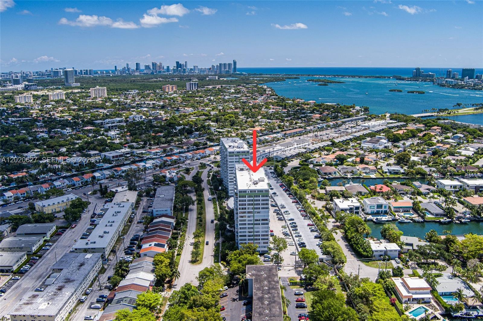 BAYVIEW TOWERS CONDO SOUT - Residential