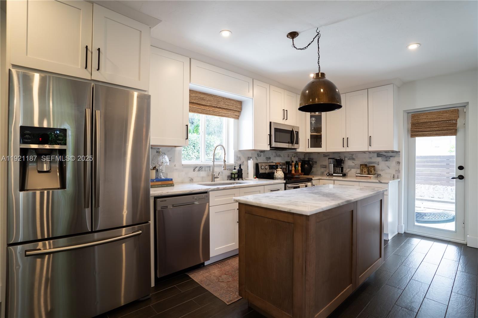 CORAL WAY PK SEC D - Residential