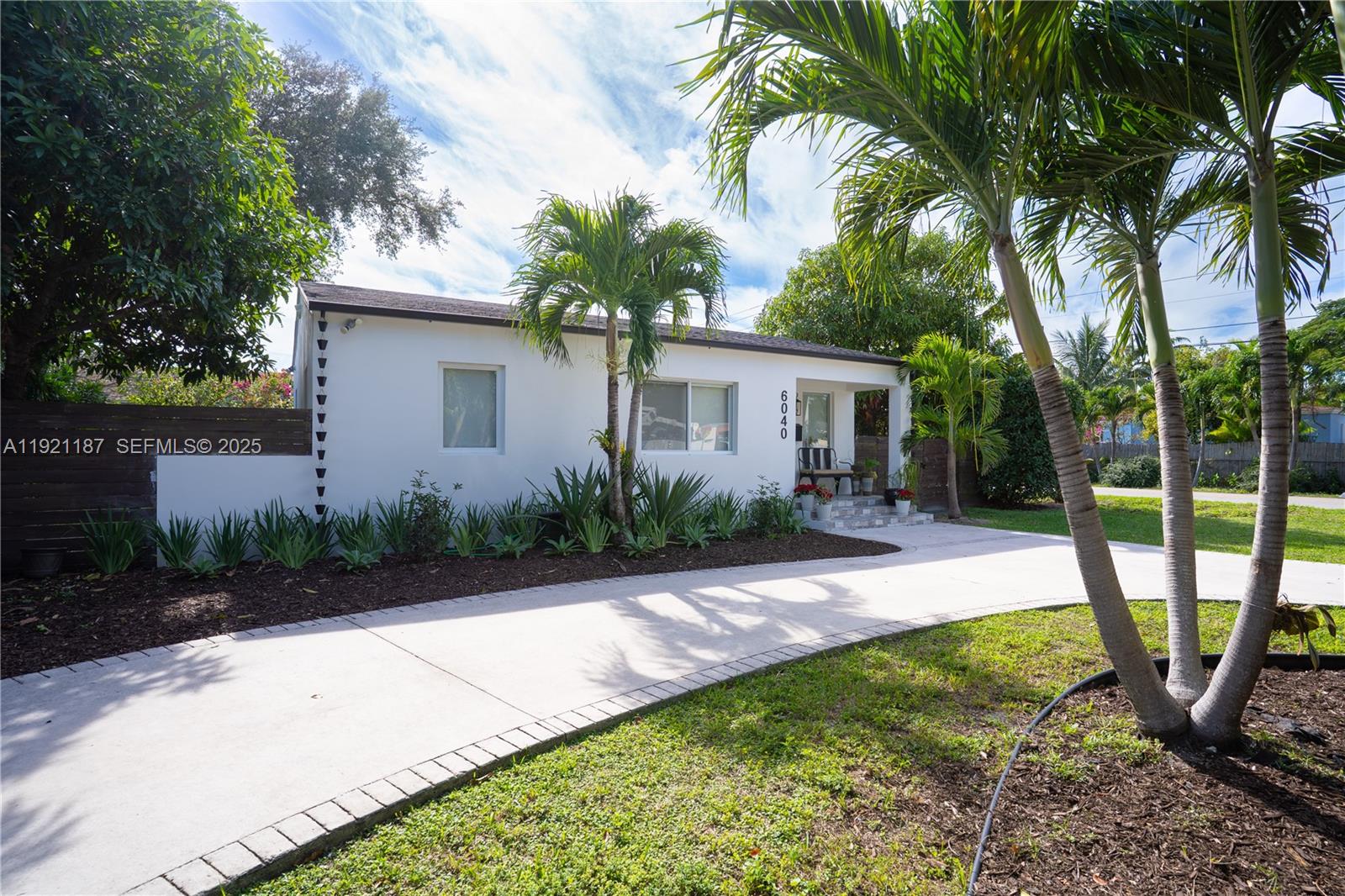 CORAL WAY PK SEC D - Residential
