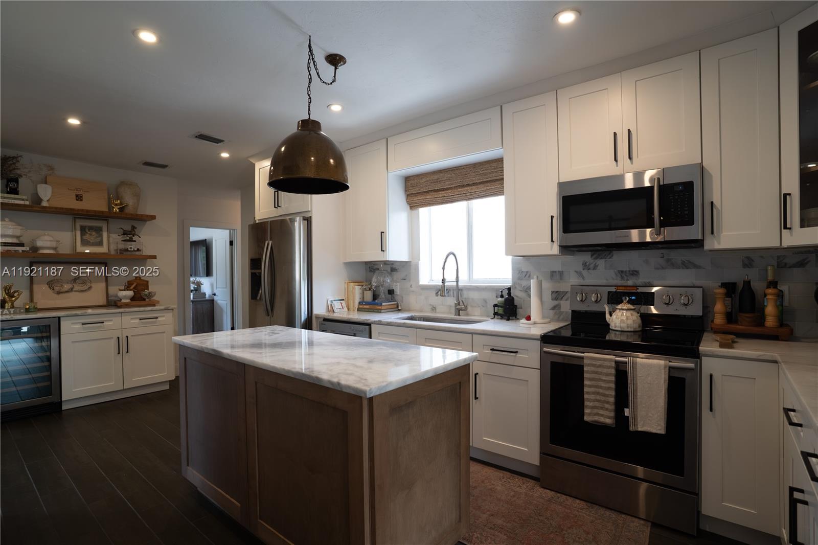 CORAL WAY PK SEC D - Residential