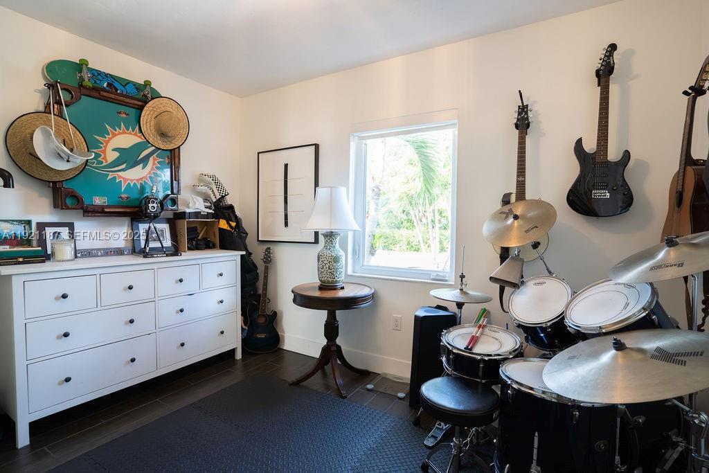 CORAL WAY PK SEC D - Residential