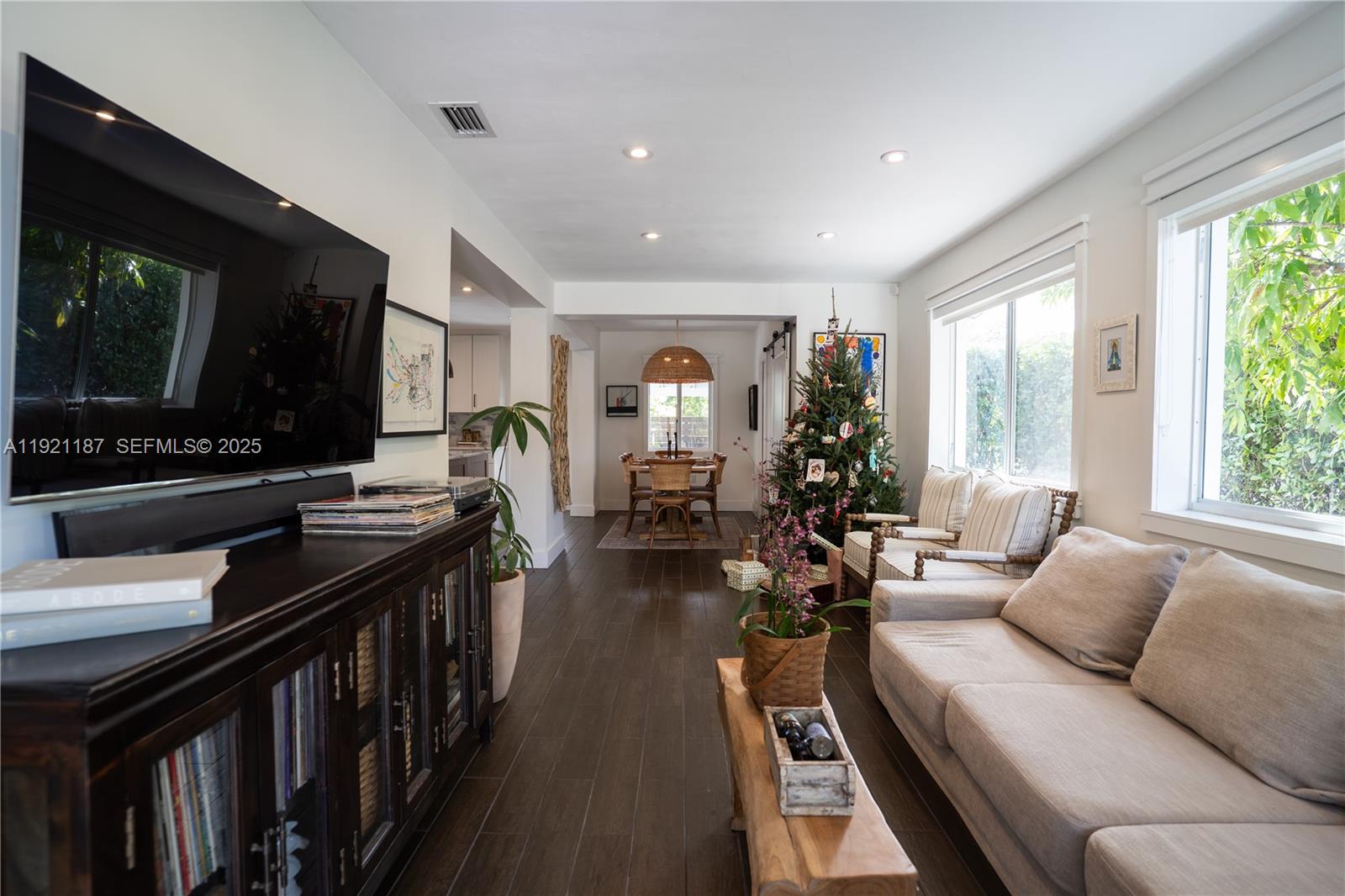 CORAL WAY PK SEC D - Residential