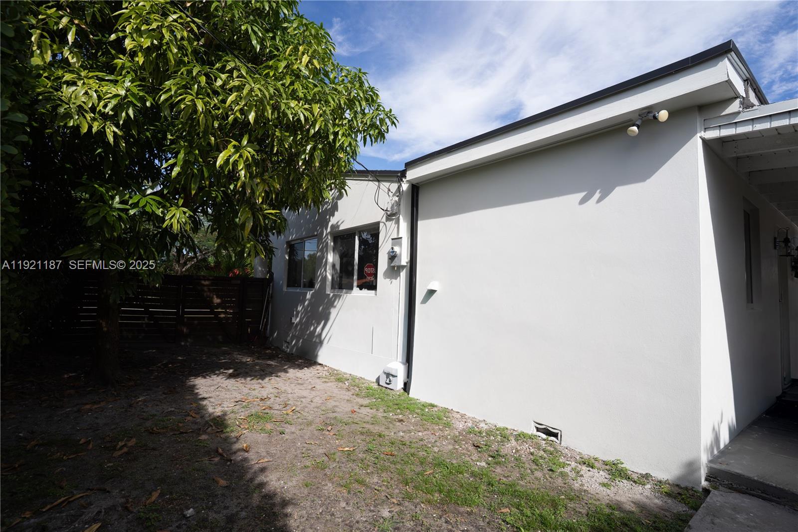CORAL WAY PK SEC D - Residential