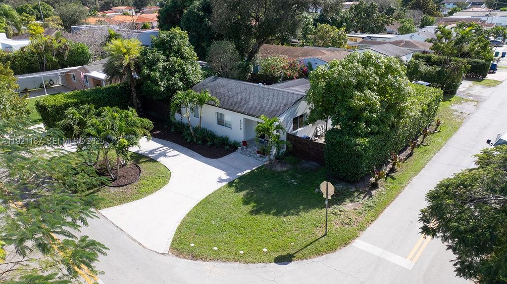 CORAL WAY PK SEC D - Residential