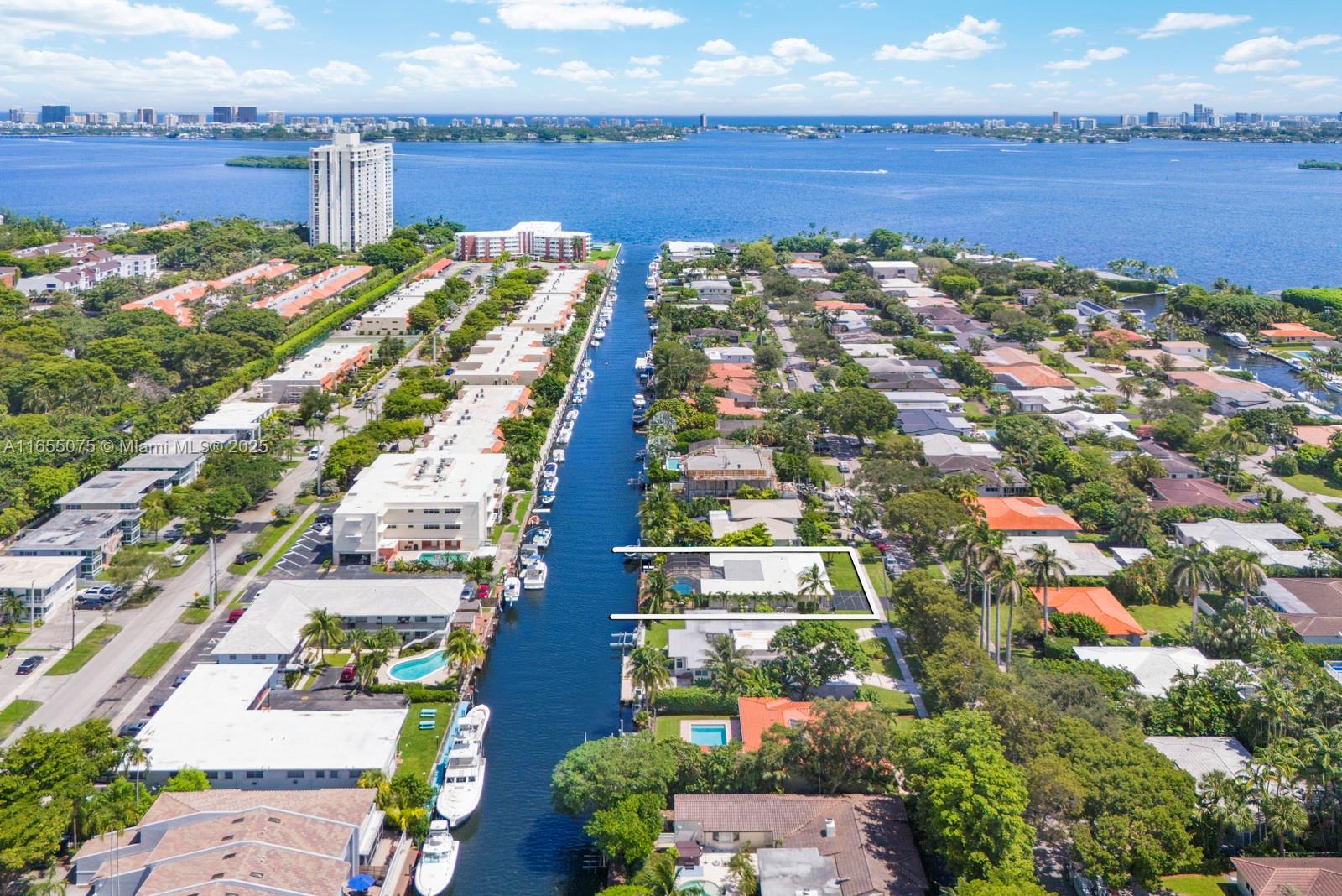 RIVER BAY PARK ADDN - Residential