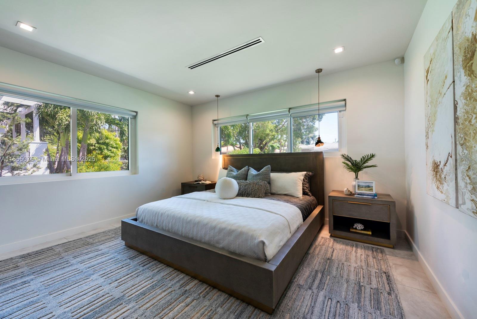 RIVER BAY PARK ADDN - Residential