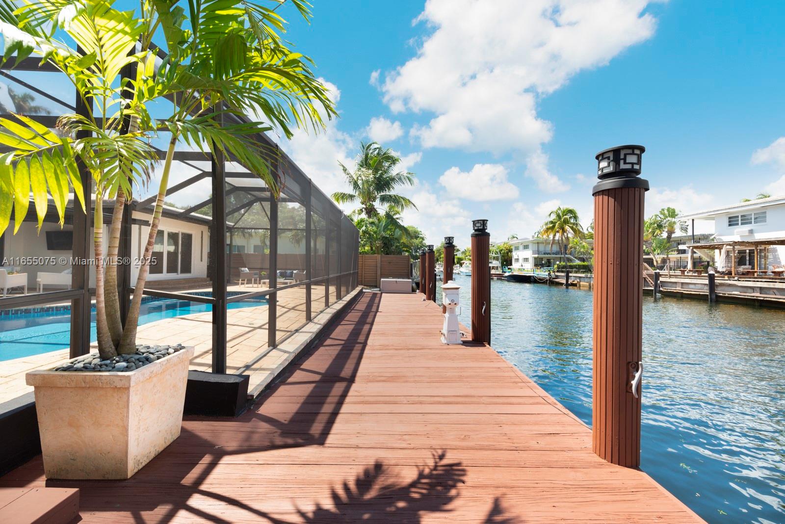RIVER BAY PARK ADDN - Residential