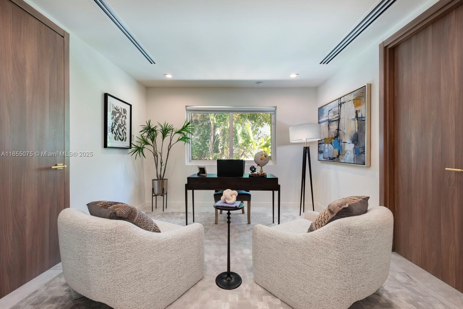 RIVER BAY PARK ADDN - Residential