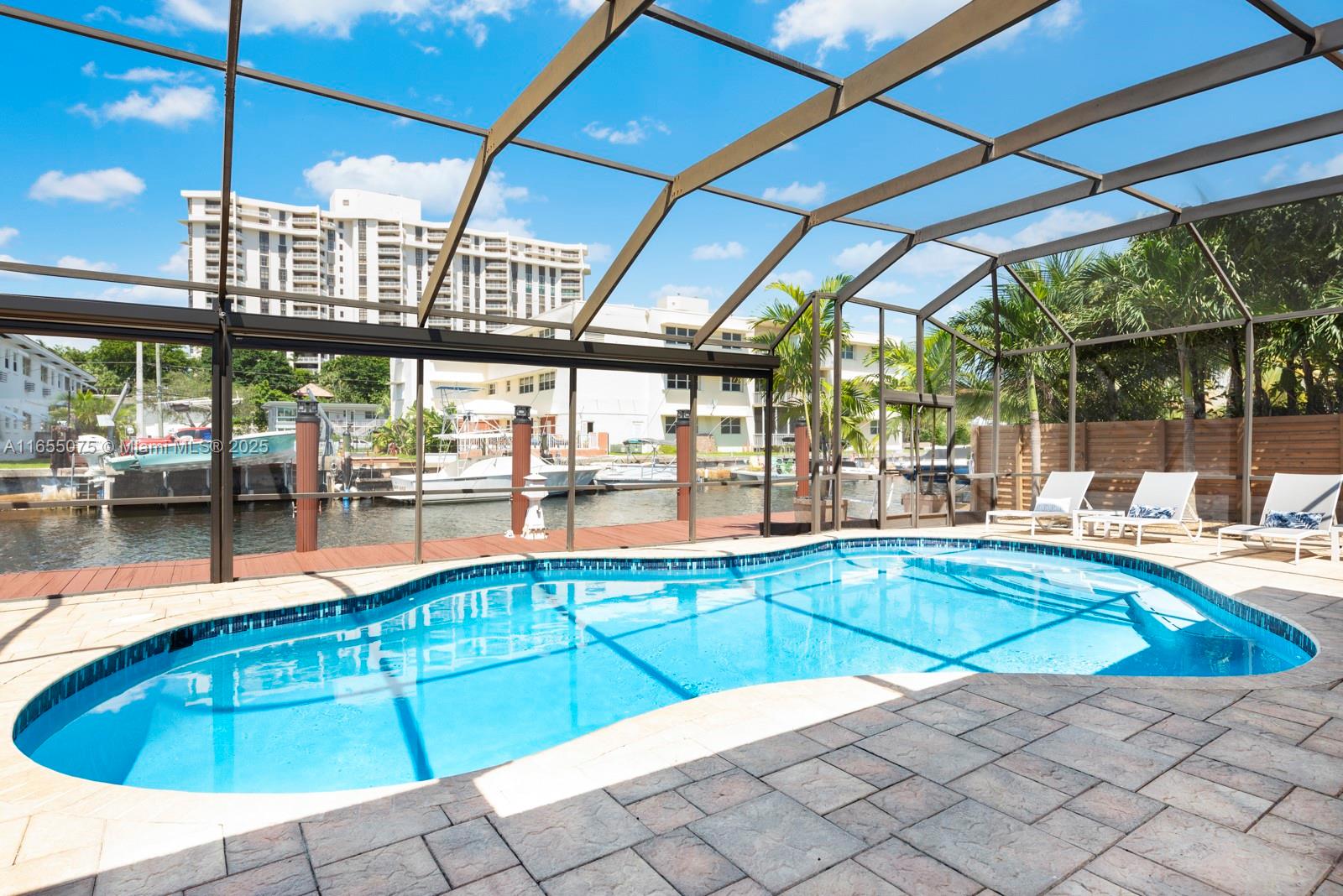 RIVER BAY PARK ADDN - Residential