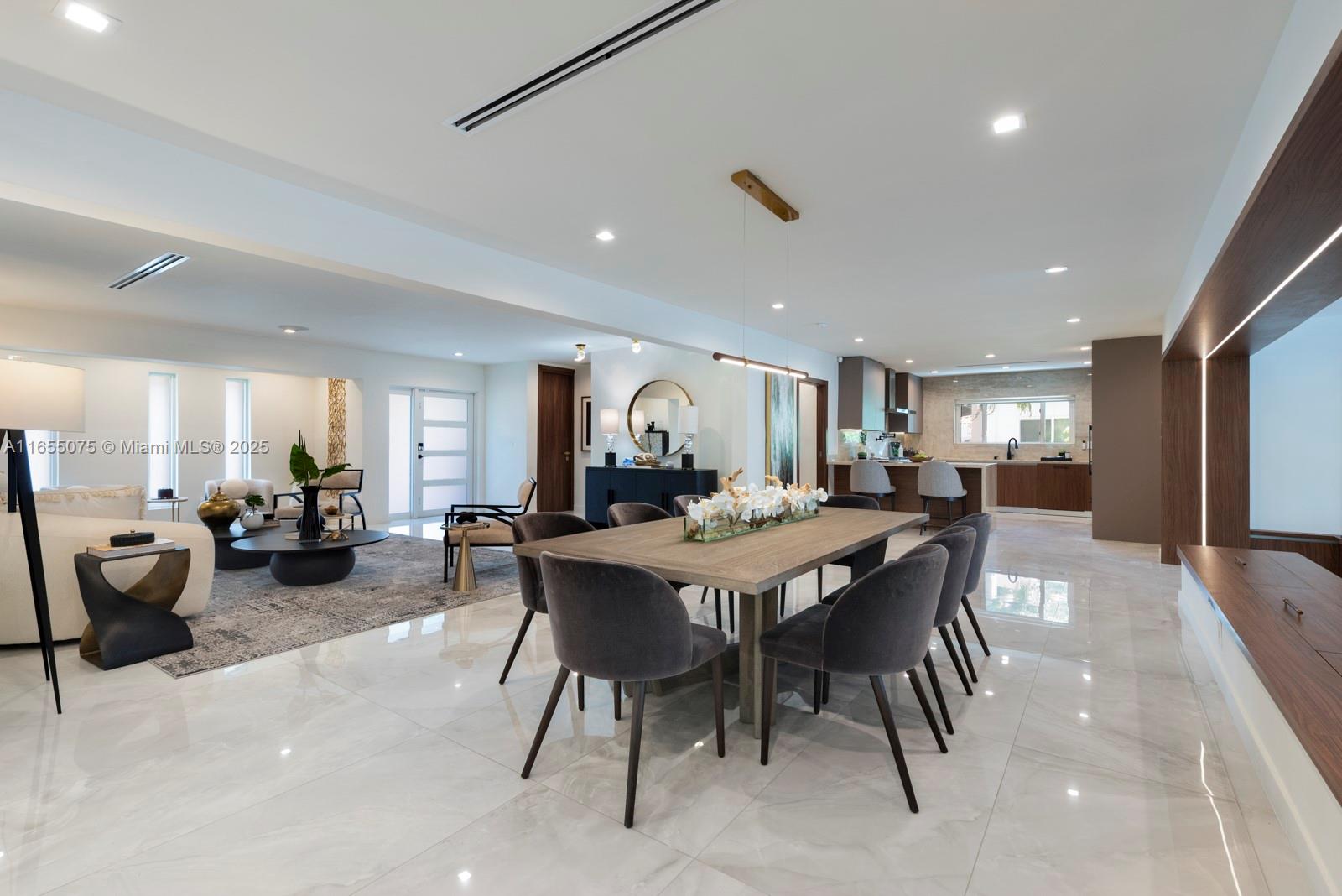RIVER BAY PARK ADDN - Residential