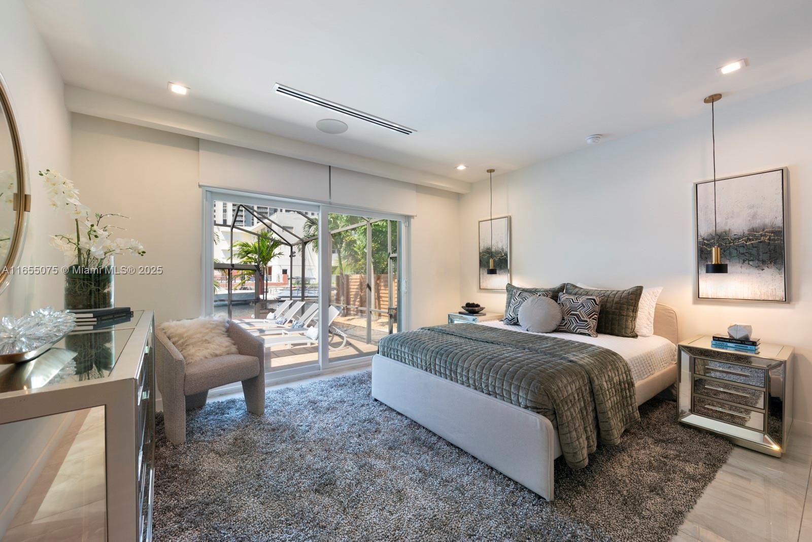 RIVER BAY PARK ADDN - Residential