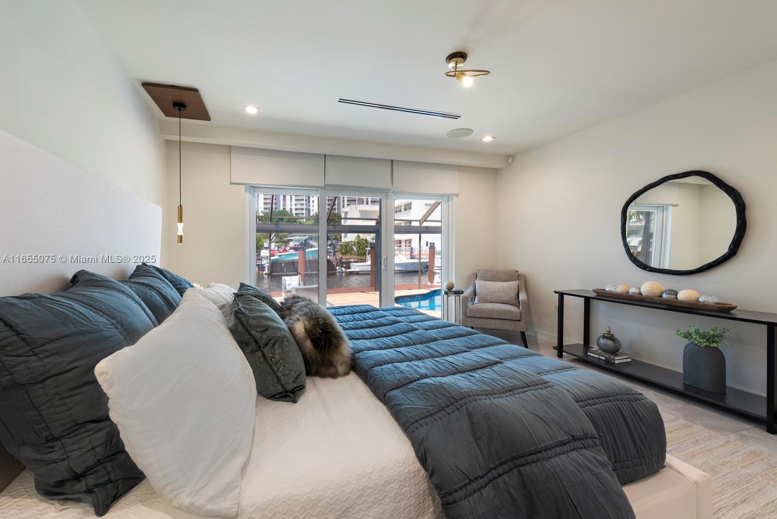 RIVER BAY PARK ADDN - Residential