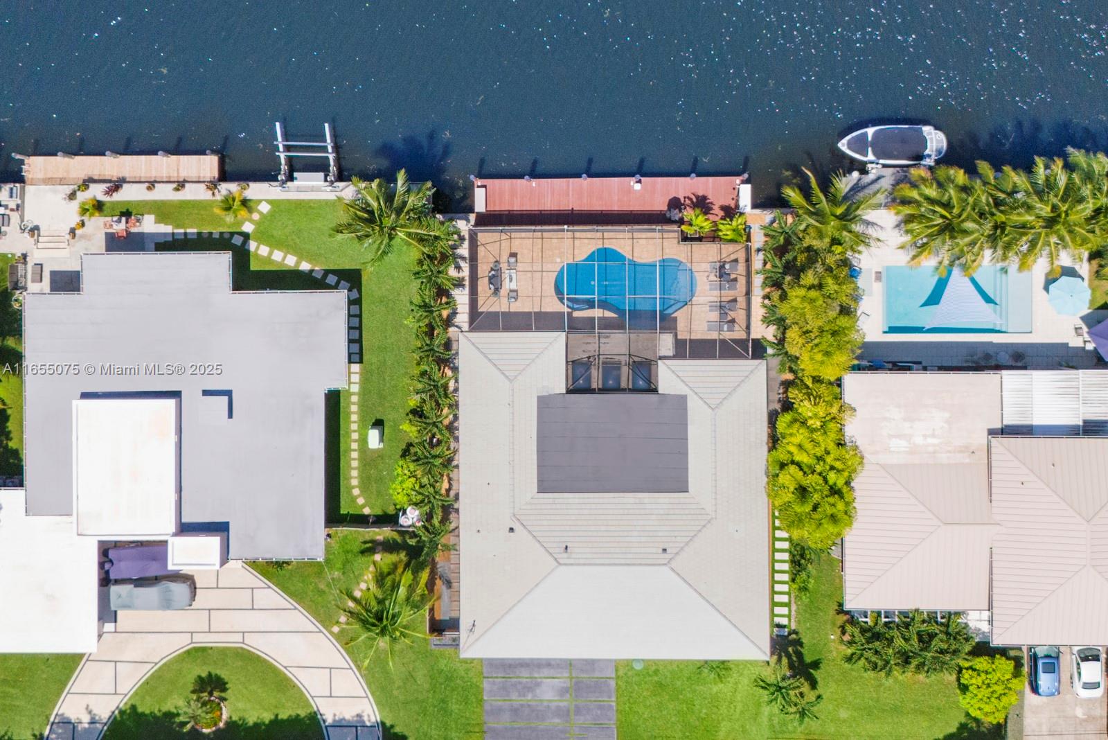 RIVER BAY PARK ADDN - Residential