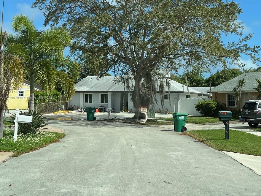 Located just south of Kendall, this property stands out from the rest with its larger size, an extra bedroom and bathroom, and one of the biggest backyards in the neighborhood. Offering 4 bedrooms and 3 bathrooms, it includes a split layout (3/2 + 1/1 studio) that can easily be converted back to its original design. The home features a fenced yard, a spacious front and back yard, and a driveway that fits five or more cars, along with a double garage that is yet to be finished. Recently updated, the house boasts new flooring, kitchen, bathrooms, laundry, impact windows and doors, and a roof in excellent condition (7-8 years old). Situated on a quiet street with no HOA, it’s just a short walk to a Publix supermarket in an established, peaceful neighborhood.