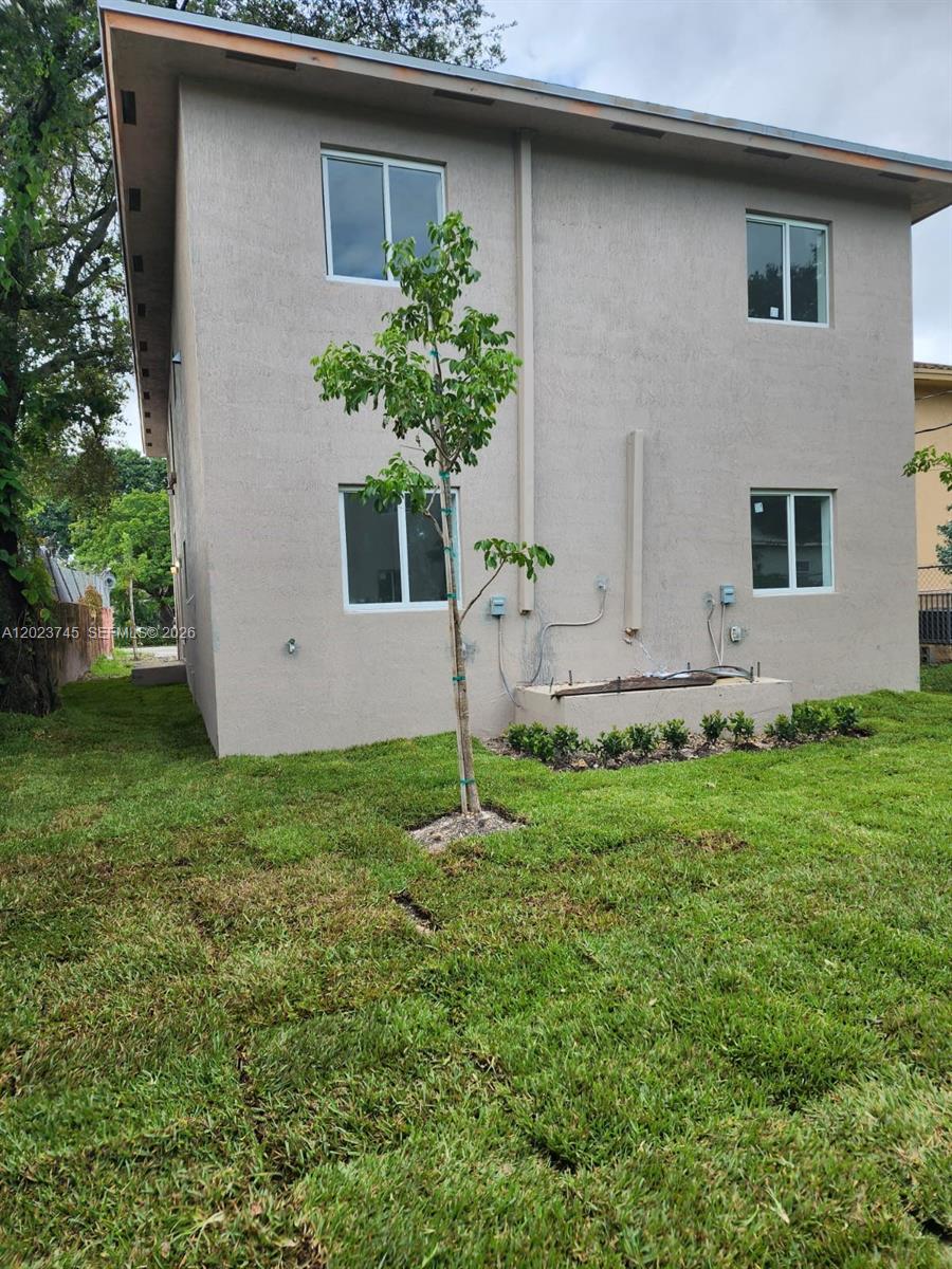 HIALEAH HEIGHTS - Residential Lease