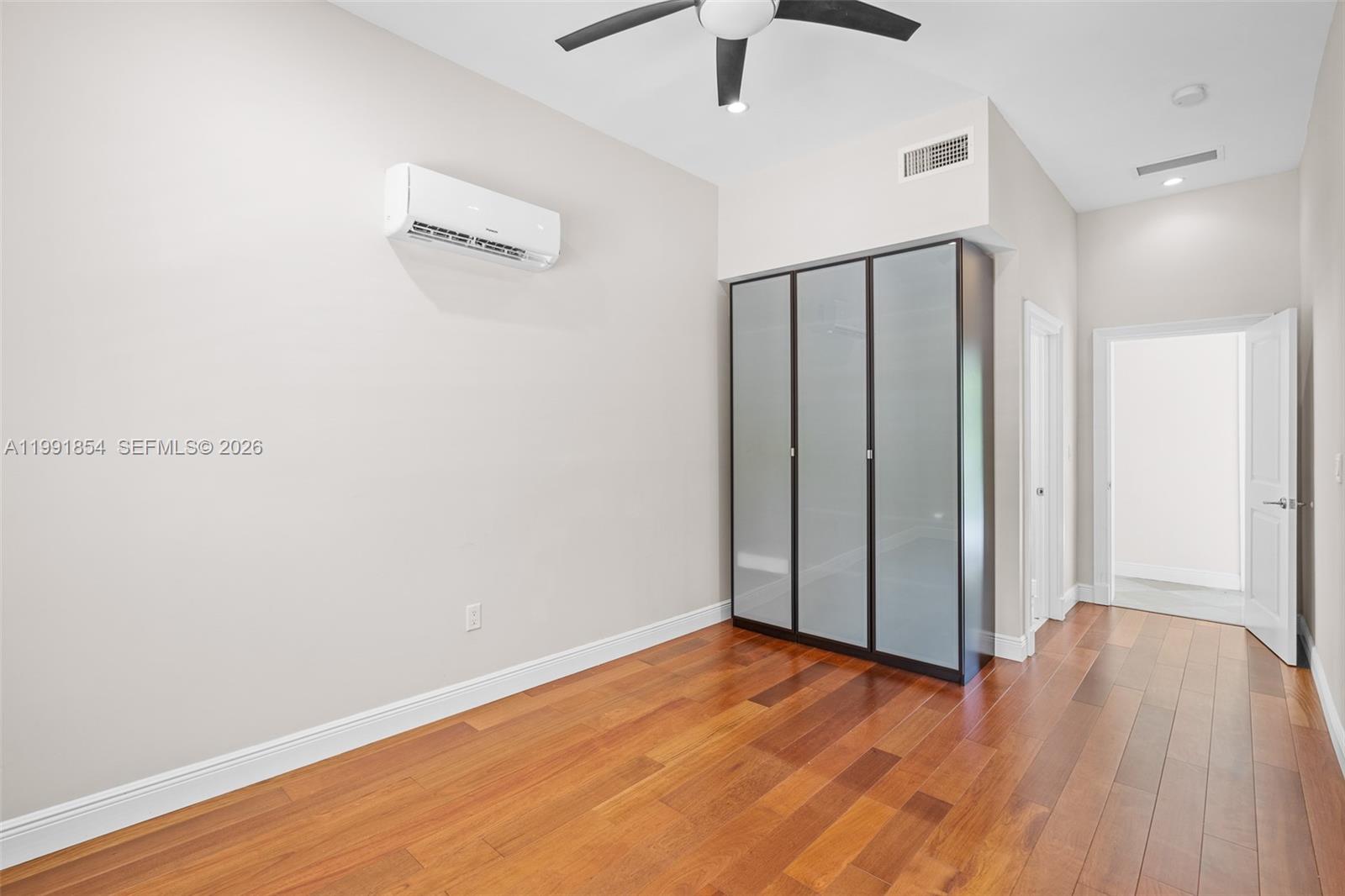 CORAL GABLES C C SEC 3 - Residential