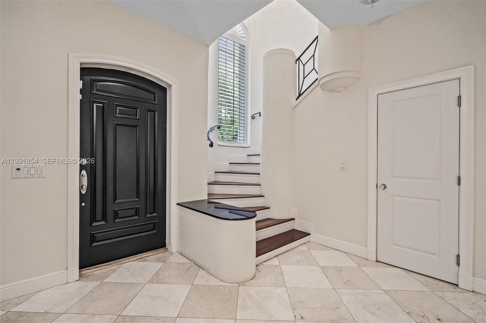 CORAL GABLES C C SEC 3 - Residential