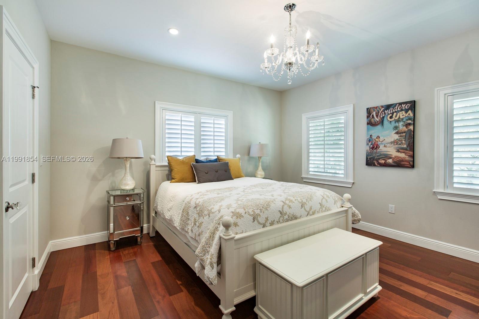 CORAL GABLES C C SEC 3 - Residential