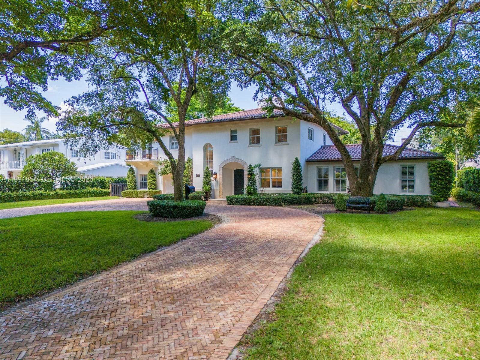 CORAL GABLES C C SEC 3 - Residential
