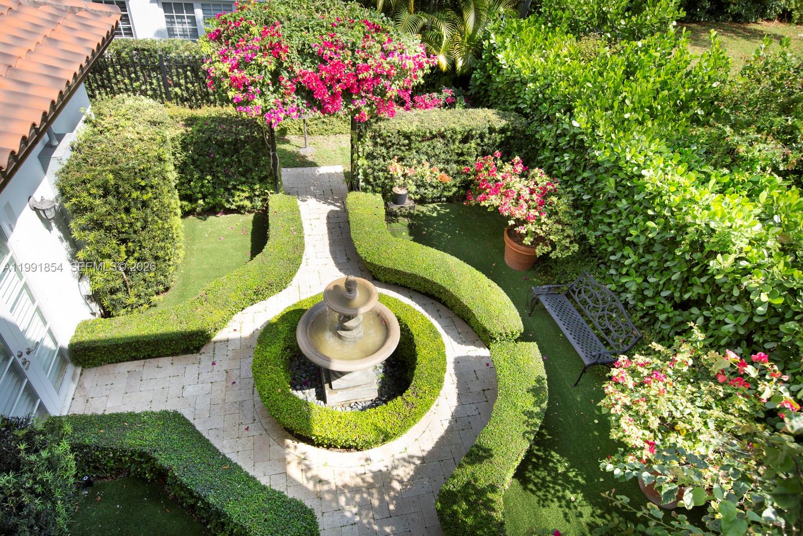 CORAL GABLES C C SEC 3 - Residential