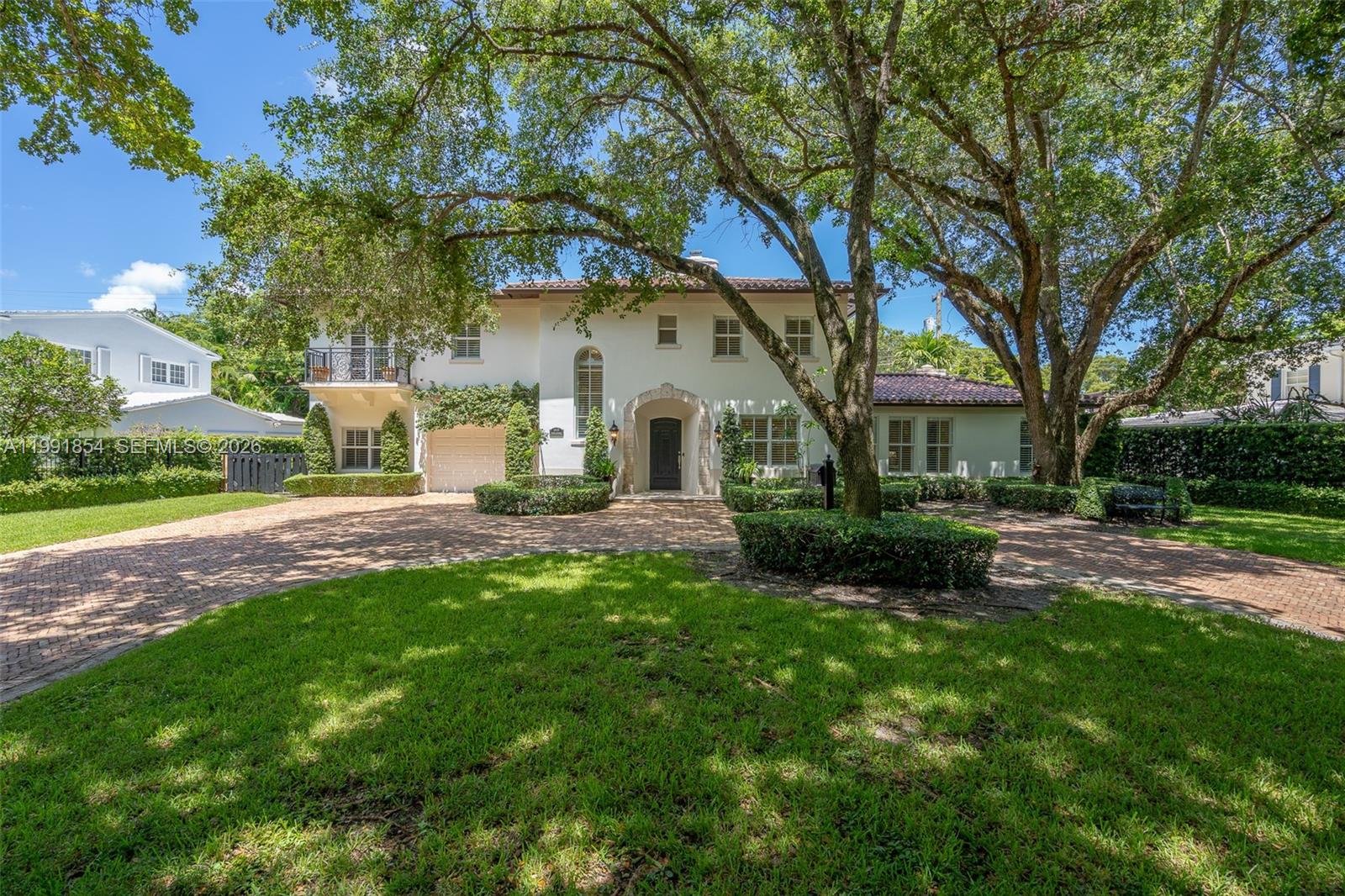 CORAL GABLES C C SEC 3 - Residential