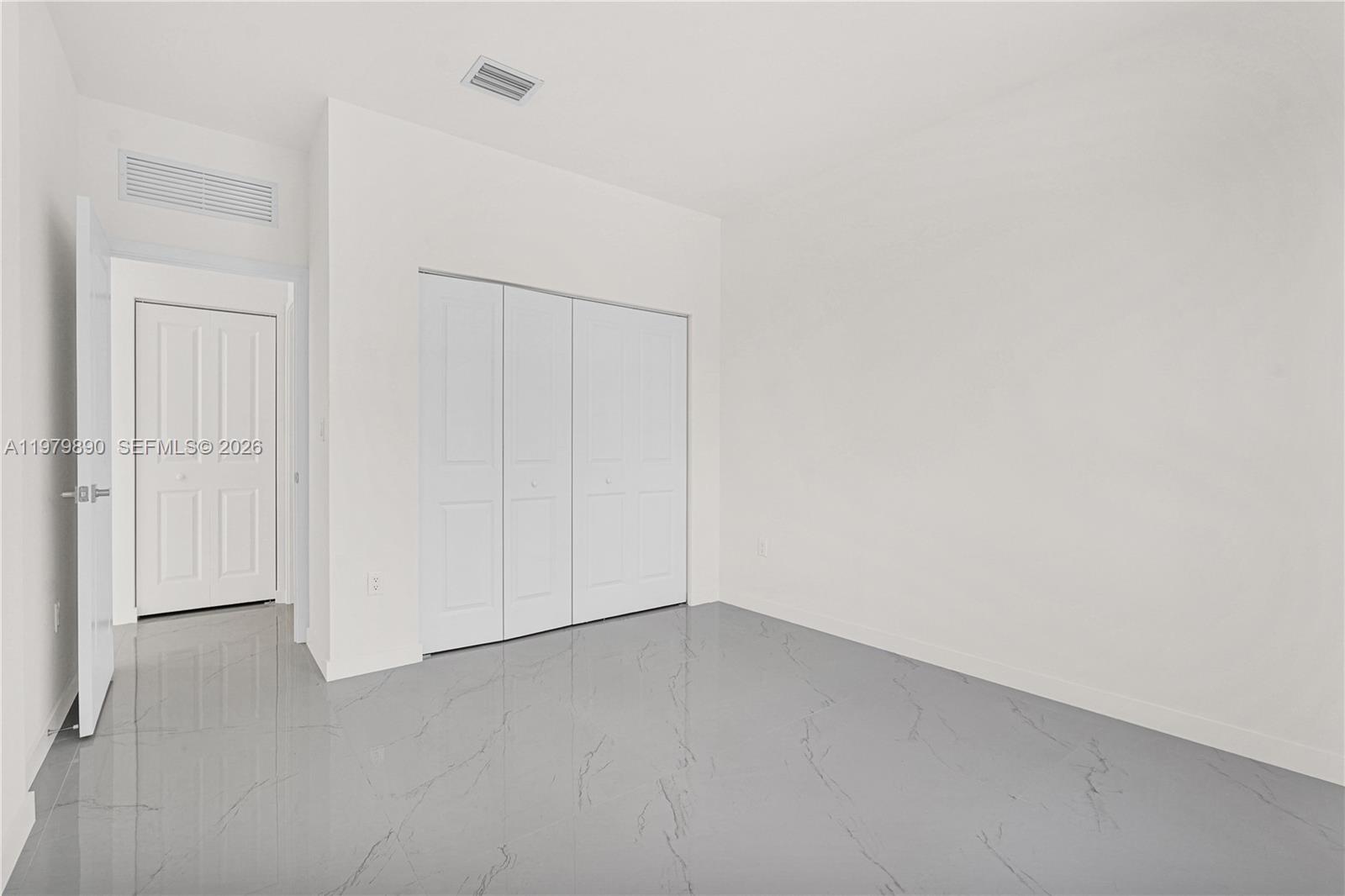 CHLOE ESTATES - Residential