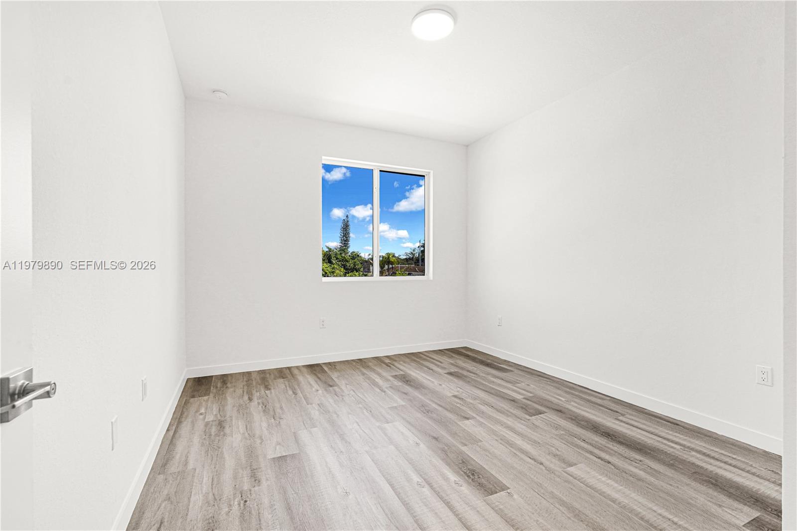 CHLOE ESTATES - Residential